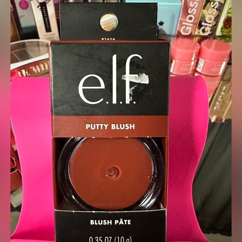 Elf Putty Blush in the shade Bali